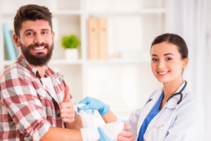 Każdy z nas chce żyć długo i w zdrowiu. Aby to osiągnąć, należy o siebie dbać. I nie chodzi tu tylko o higieniczny tryb życia, ale także – a może przede wszystkim – o regularne badania i kontrole lekarskie. Pozwoli to uniknąć wielu, nawet śmiertelnych chorób