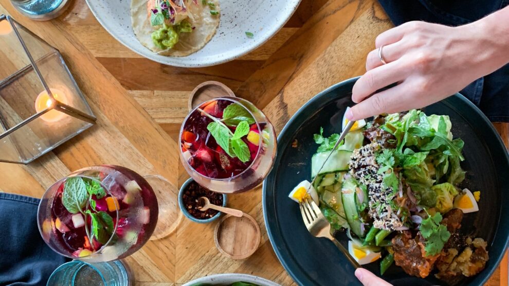 Pexels anna tukhfatullina food photographerstylist 2664443 scaled 1 990x556