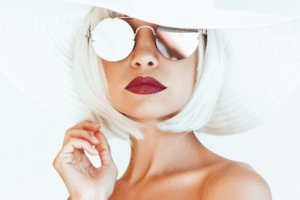 jak dbać o oczy latem