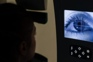 Nowa technologia badania oczu od polskich naukowcow 300x200