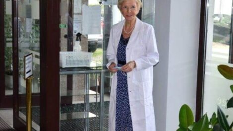 Prof  dr hab  lek  med  Irena Ponikowska 2 r0yqmbutzzv0k2zqyki5cvo4upqvtwlf5ndqvii6m8 470x264