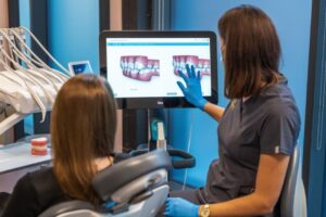 Przeglad zdrowia jamy ustnej Medicover 300x200