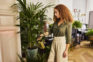 Batch 3  190704 Bloemen bureau RN 06 032 300x200