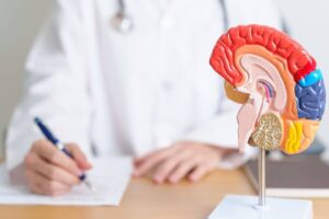 Choroba Parkinsona dotyka coraz mlodsze osoby 300x200