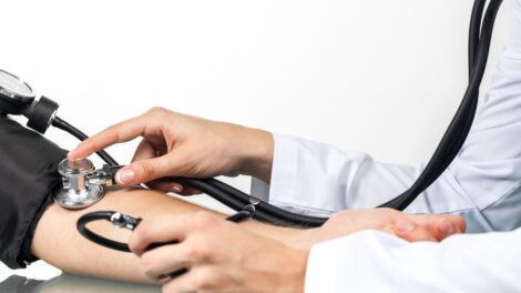 Cisnieniomierz przelom 470x264