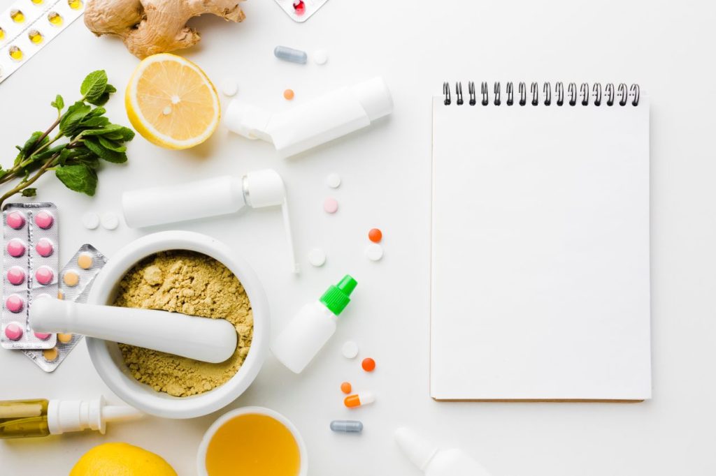 Naturalne leczenie i suplementy uroda z notatnikiem 1024x682
