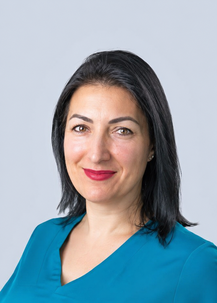 Adrianna Zgorska Sleziak fot 735x1024