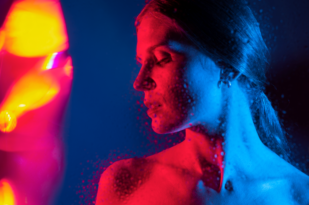 Woman portrait with blue lights visual effects 1024x682