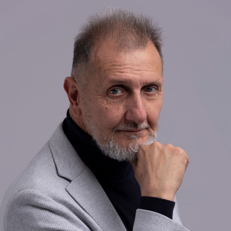 H  Czerniak