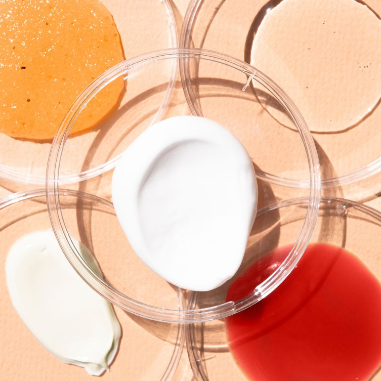 Retinol i kwasy