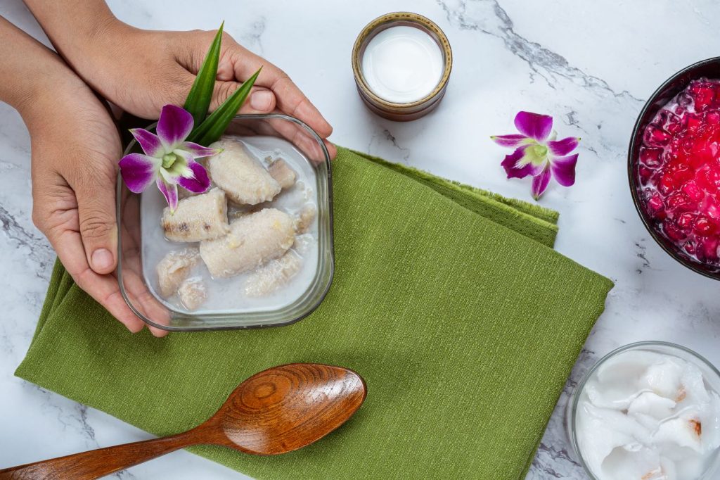 Banana coconut milk asian traditional thai desserts thai desserts 1024x682