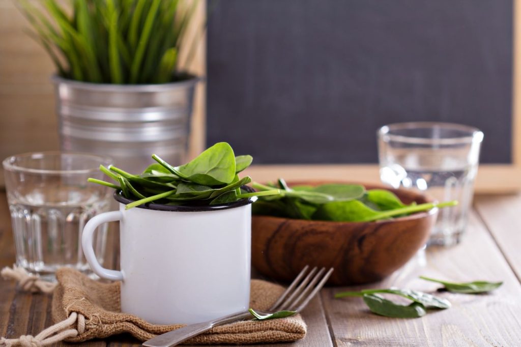 Green spinach leaves mug 1024x682