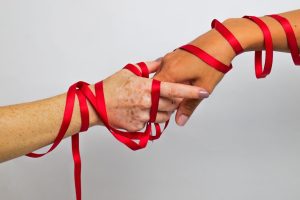 HIV w Polsce – 35 tys  zakazen i skuteczne leczenie 300x200