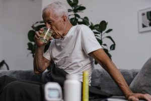 Jak przetrwac upaly przy wielu schorzeniach 300x200